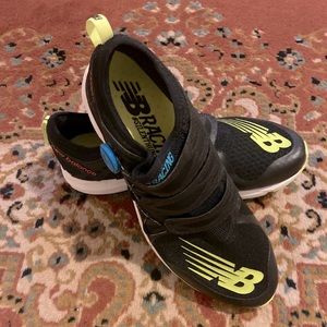 New Balance 1500 T2 triathlon running shoe road racing flat with boa fastener